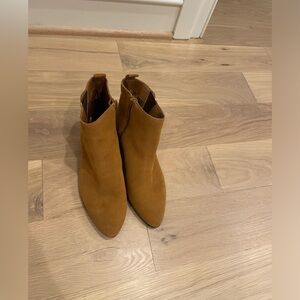 Gap Ankle Booties (Chelsea Boots) Sz 8